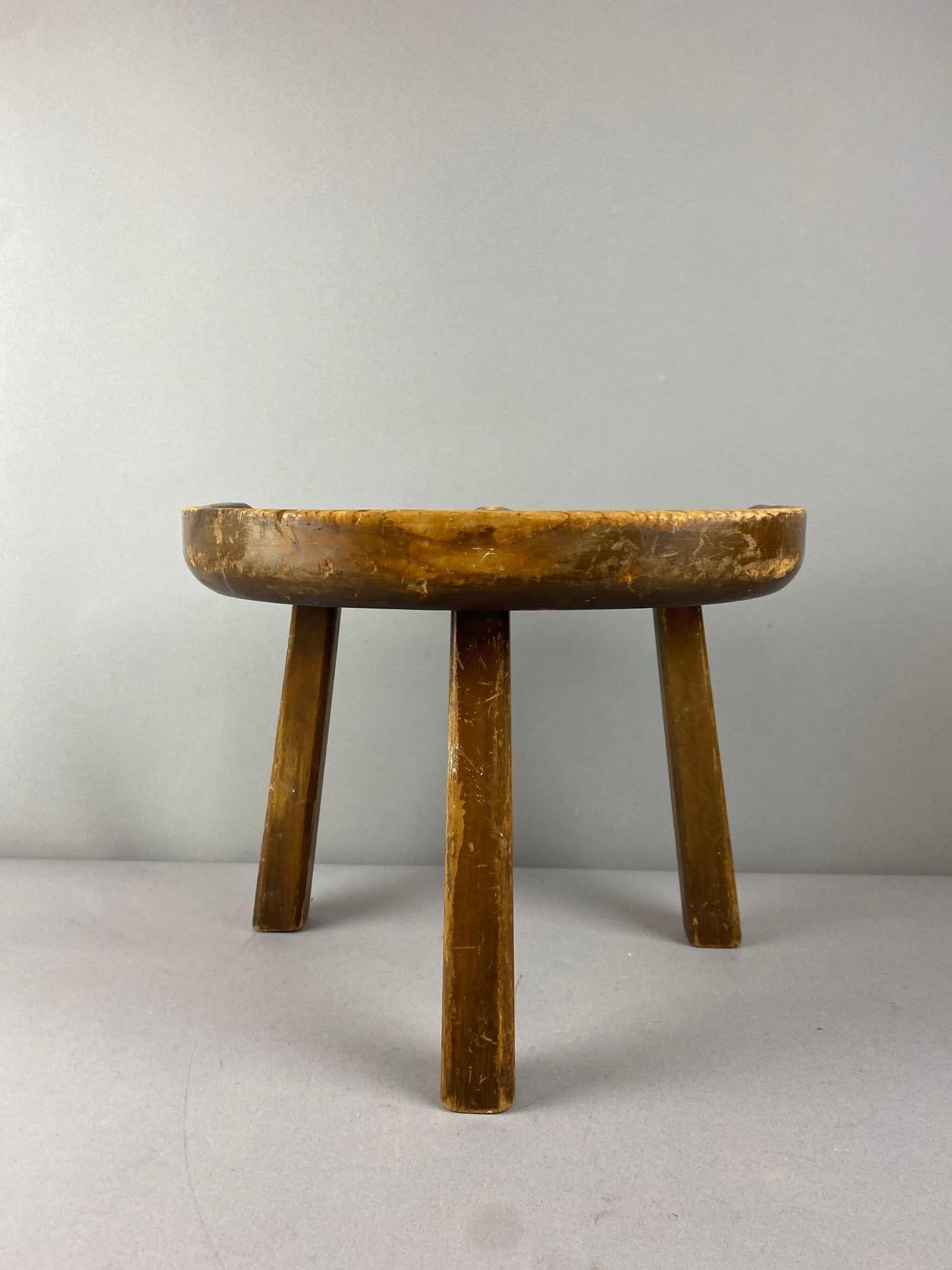 Primitive Farm 3 Legged Milking Stool - 2