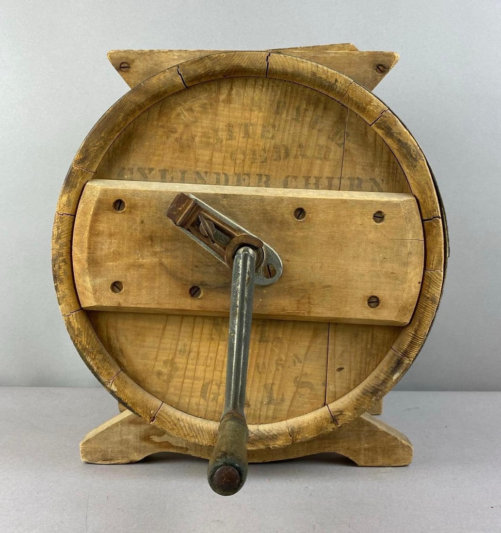 Antique 3 Gallons New Style White Cedar Cylinder Butter Churn: Measure ls 15 inches tall.