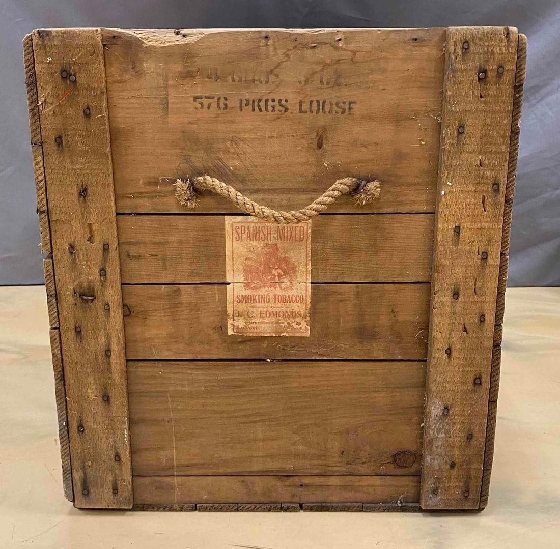 Antique 1920s Spanish Mixed Smoking Tobacco Shipping Crate: Measures H 20 x W 18 x L 36 1/2 inches. No in house shipping, third party recommended.