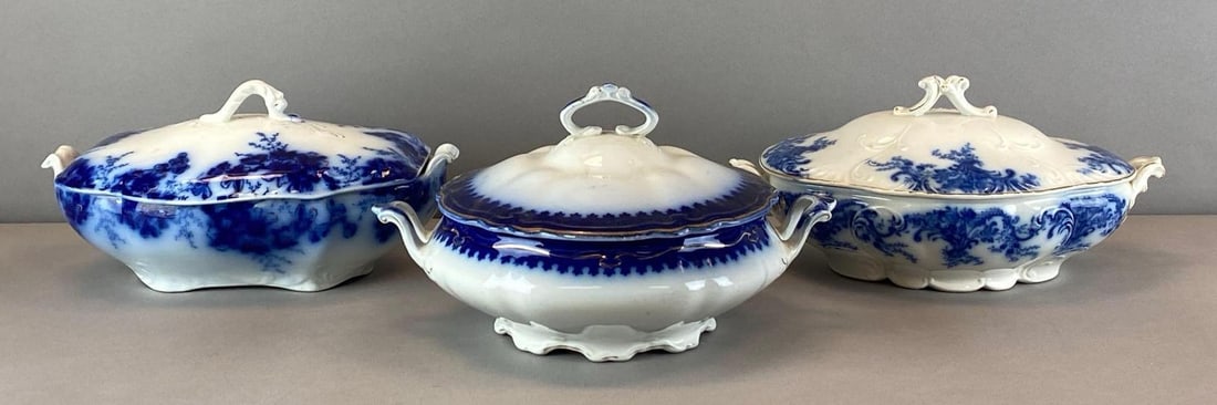 Group of 3 Antique Flow Blue Porcelain Lidded Bowls (1 of 3)