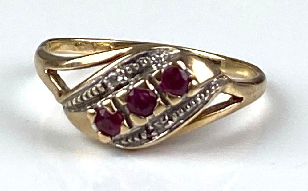 Signed 10K Yellow Gold Ruby Diamond Ring (1 of 4)