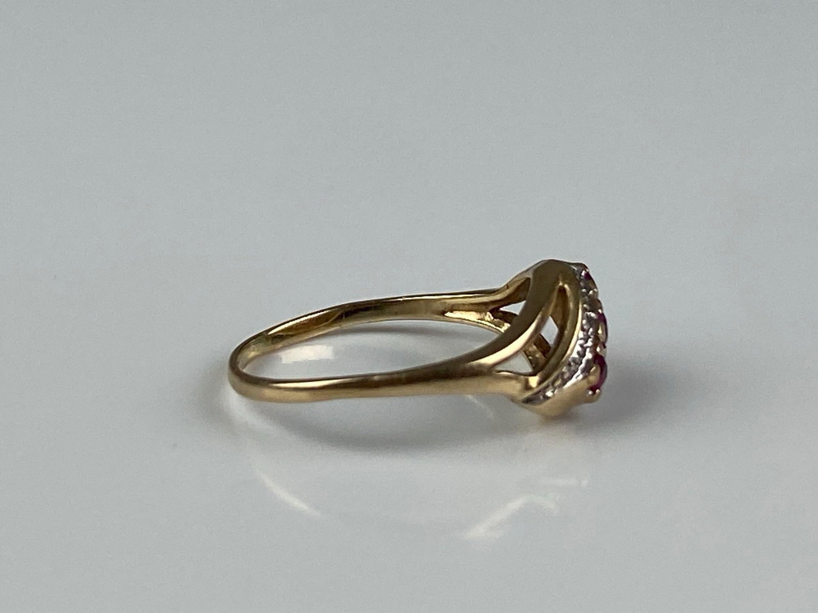 Signed 10K Yellow Gold Ruby Diamond Ring - 4