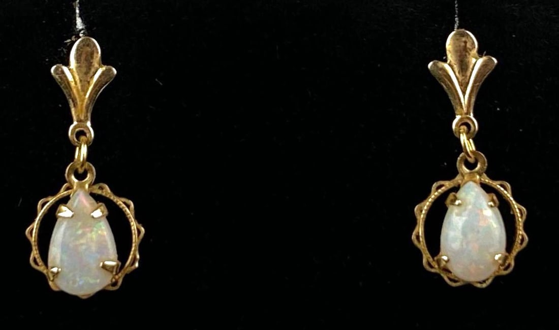 Pair of 14K Yellow Gold Fire Opal Stud Dangle Earrings: Total weight of 0.9 grams, each measures 3/4 inches L