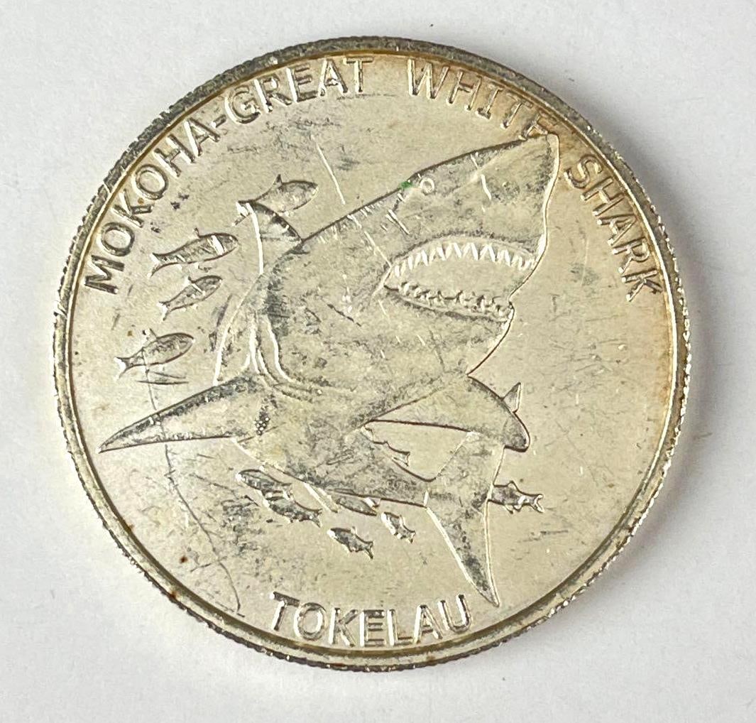 2015 Tokelau $5 Molina Great White Shark 1 oz 999 Silver Coin (1 of 2)