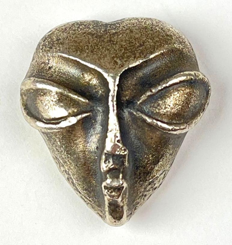 MK Barz Hand Poured Alien 1.5 oz .999 Fine Silver Ingot/ Bar: MK Barz Hand Poured Alien 1.5 oz .999 Fine Silver Ingot/ Bar