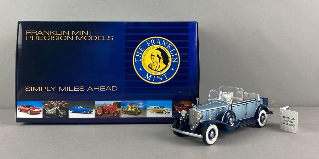 Franklin Mint LE 1932 Cadillac Phaeton: Die-Cast. 1/24 scale, limited edition No. 310 of 1500, Like new in original packaging, includes shipping box, box measures 7 inches H x 8 inches W x 15 inches D