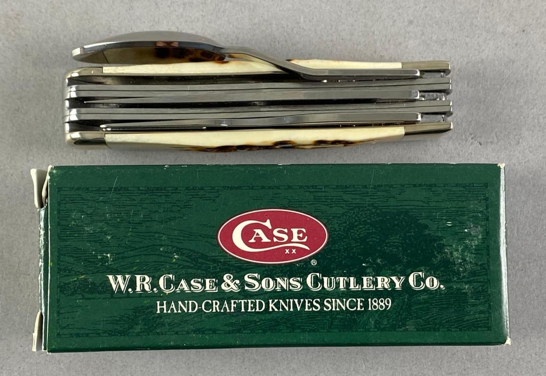WR Case Stag Handle Folding Hobo Knife (1 of 2)