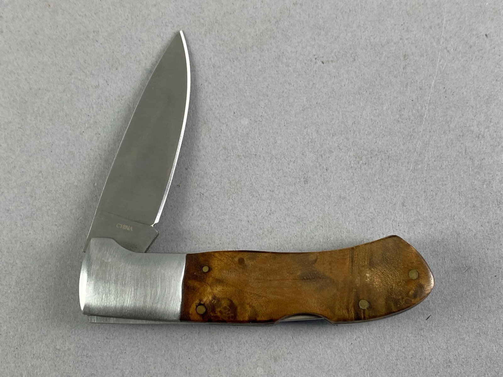 Leupold Folding Pocket Knife - 3