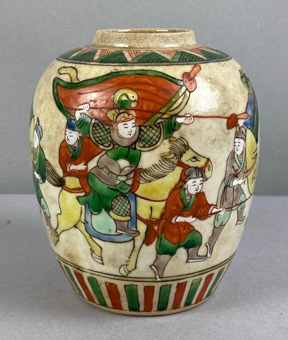 Antique Chinese Porcelain Crackle Glaze Porcelain Ginger Jar: Depicts a Warrior scene. Measures 5 inches tall.