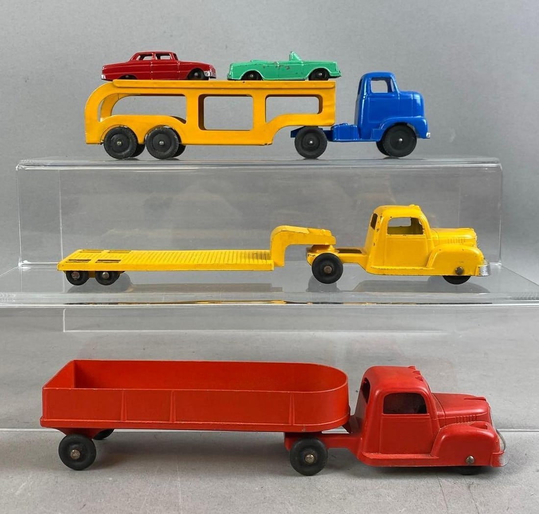Group of 3 Vintage 1950s Tootsietoy Semi Truck Transporter Die-Cast Vehicles (1 of 2)