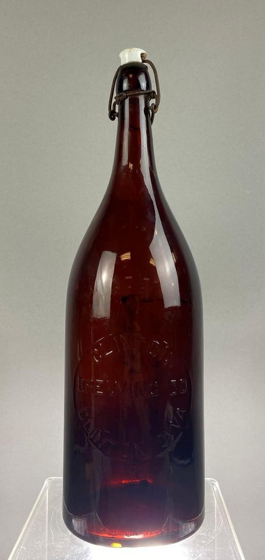 Antique 1910s Iowa Clinton Brewing Company Amber Glass Picnic Beer Bottle (1 of 4)