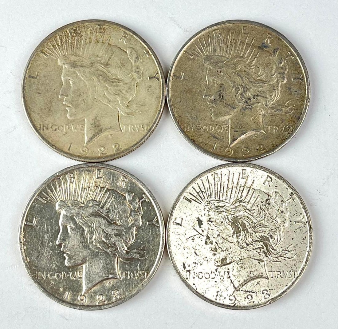 Group of 4 US Peace Silver Dollars (1 of 2)