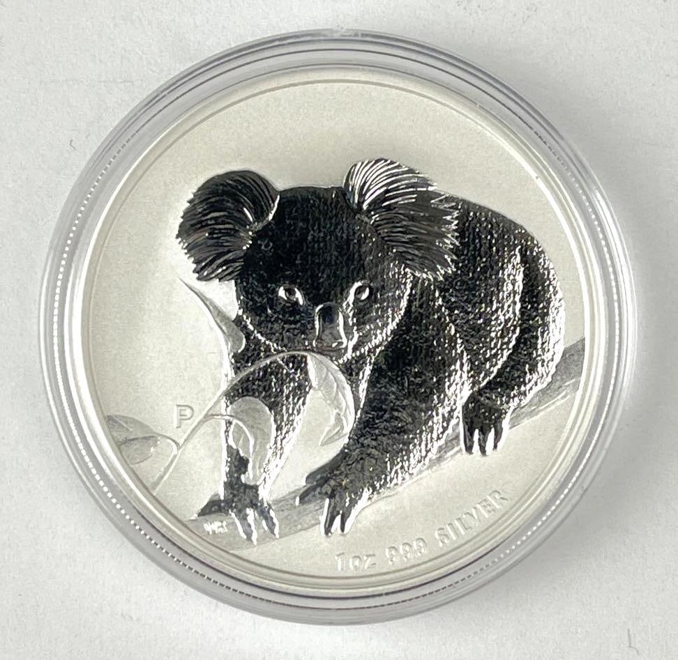 2010 P Australia $1 Koala 1 oz 999 Silver Coin: 2010 P Australia $1 Koala 1 oz 999 Silver Coin