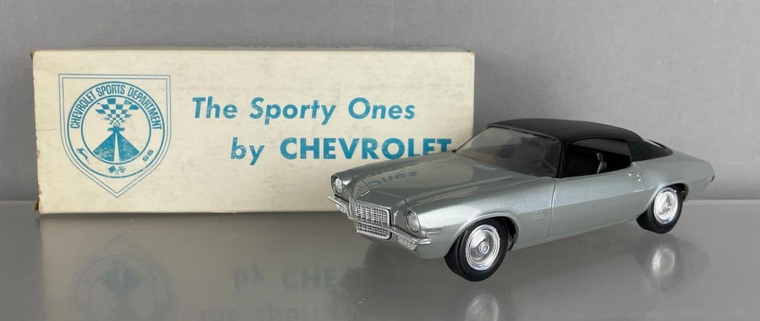 1970 Chevy Camaro Hardtop Dealership Promo Car (1 of 7)