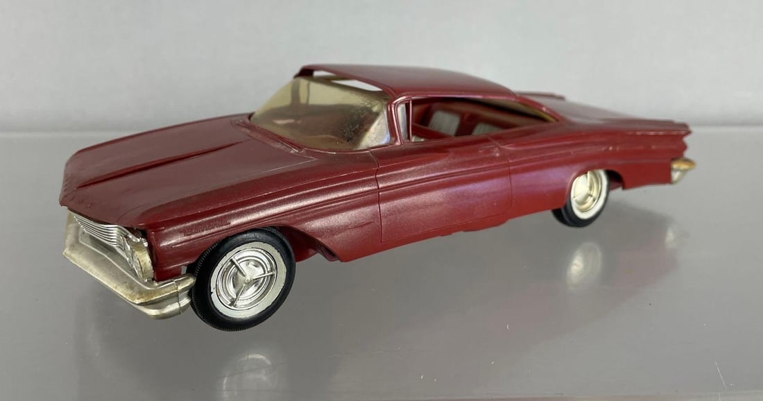 1960 Pontiac Bonneville Dealership Promo Car (1 of 7)
