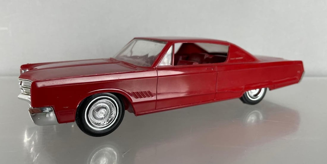 1968 Chrysler 300 Dealership Promo Car: Red, some scratches