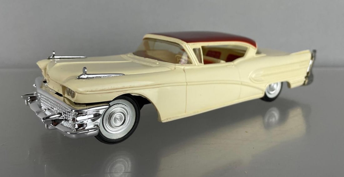 1958 Buick Roadmaster Hardtop Dealership Promo Car: Two tone working friction scratches, misaligned chrome
