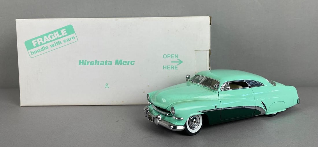 Danbury Mint Hirohata Merc Die-Cast Car (1 of 4)