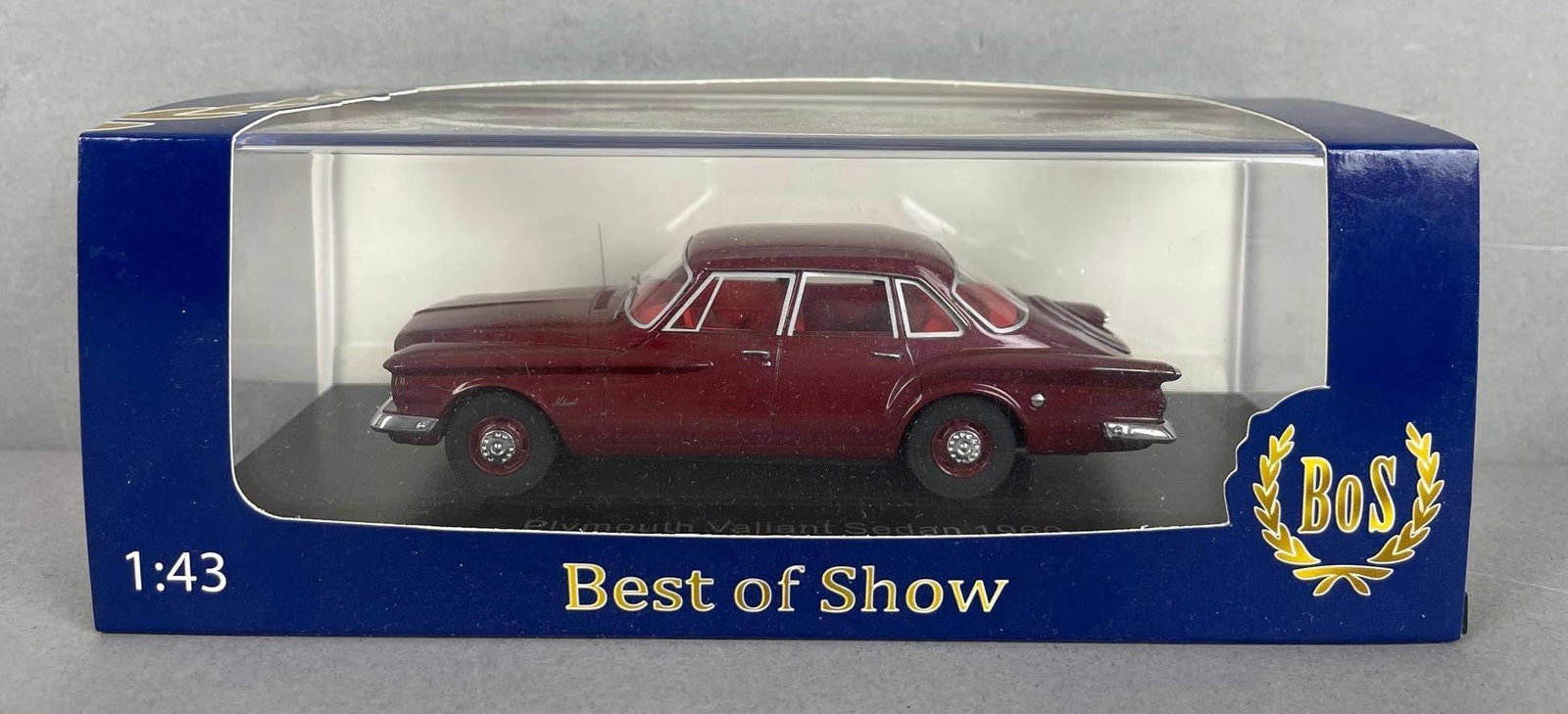 Best of Show 1960 Plymouth Valiant Sedan Die-Cast Car: 1/43 scale, original packaging