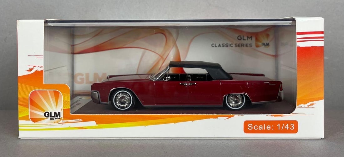 LE GLM 1964 Lincoln Continental Convertible Die-Cast Car (1 of 3)