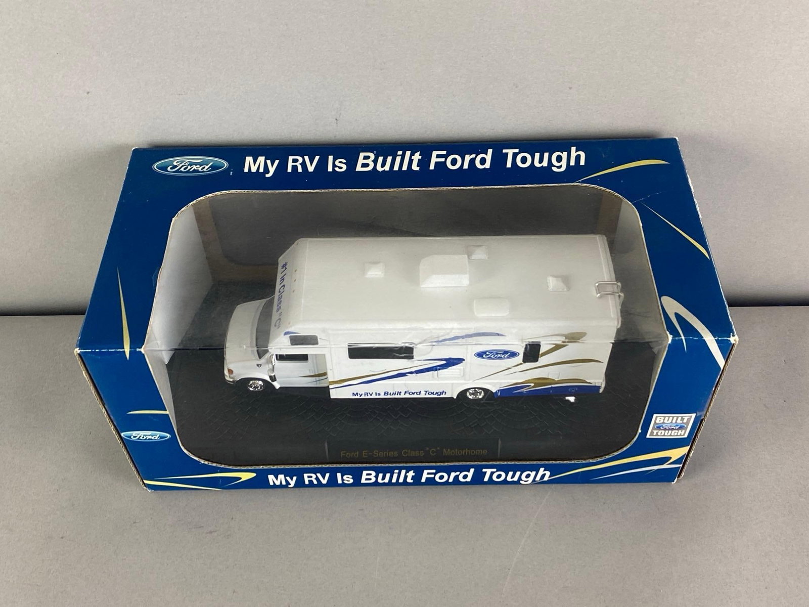Ford E-Series Class C Motorhome - 2