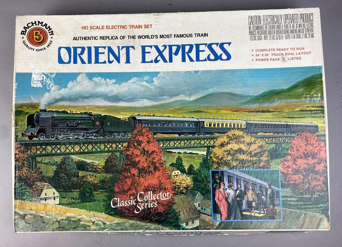 Vintage Bachmann Orient Express HO Scale Train Set: Missing tracks. Unknown completion.