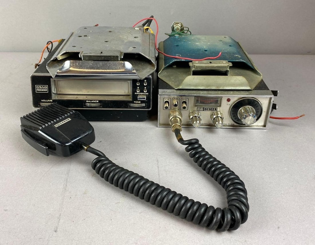 Group of 2 Citizens Band Radios: Untested. Largest measures L 8 x W 7 inches.