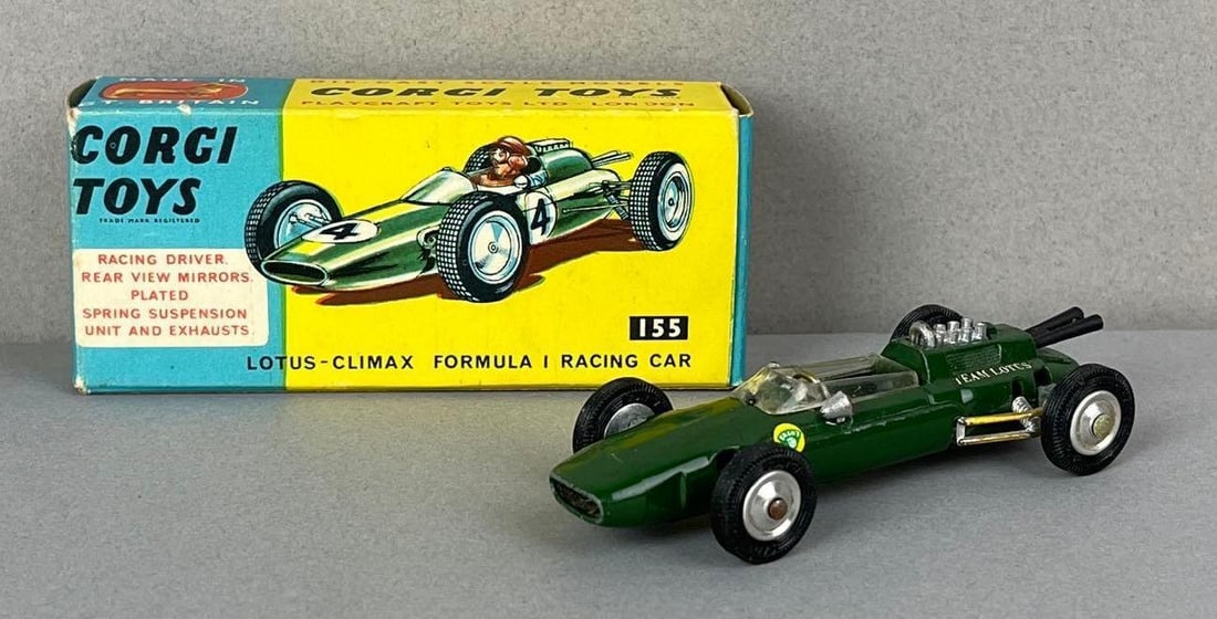 Corgi Lotus Climax Formula Die-Cast Vehicle: Includes Original Packaging.