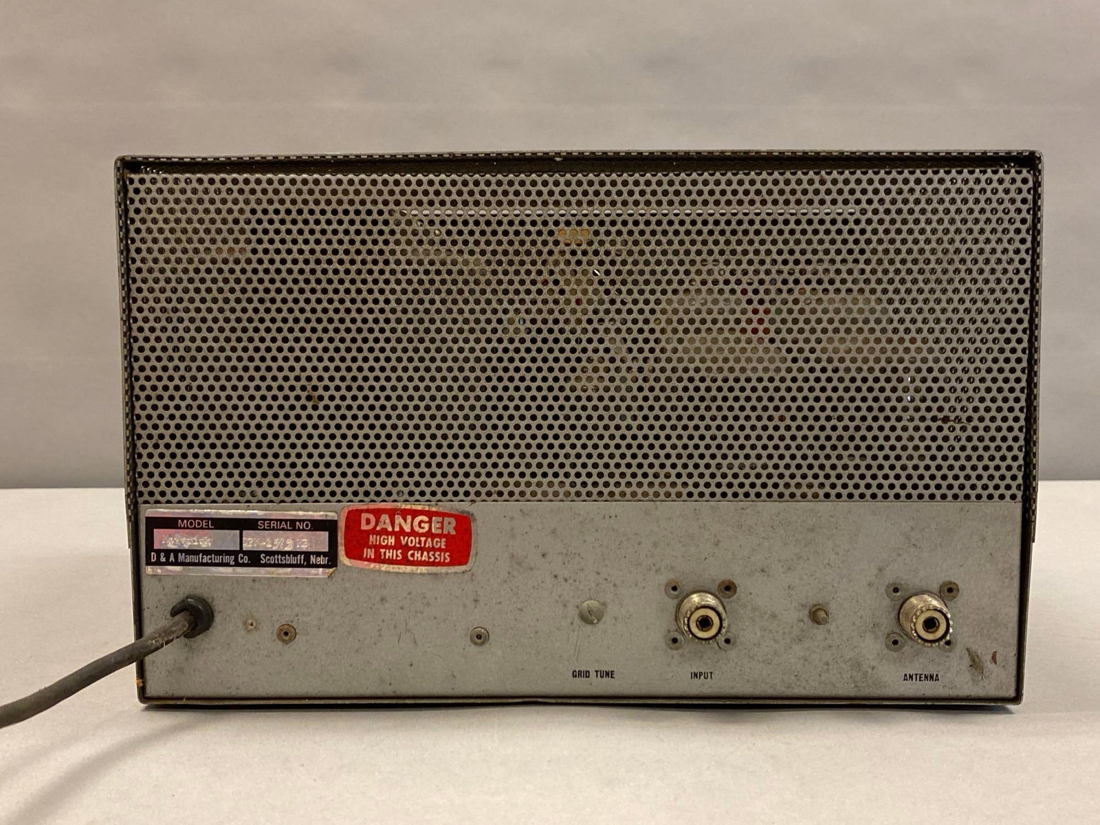 D and A Maverick-250 Linear Amplifier - 2