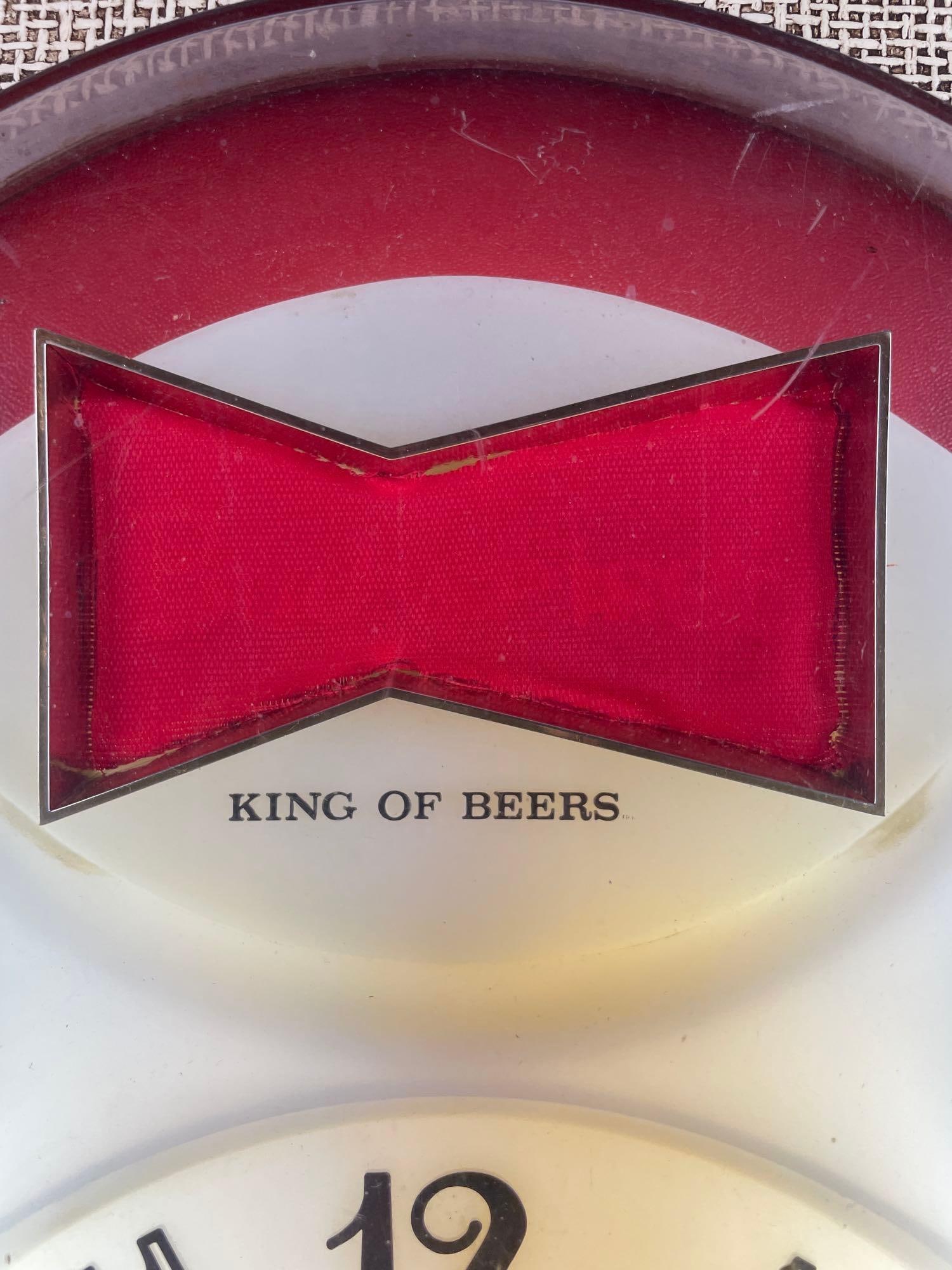 Budweiser Beer Light-Up Advertising Clock - 2