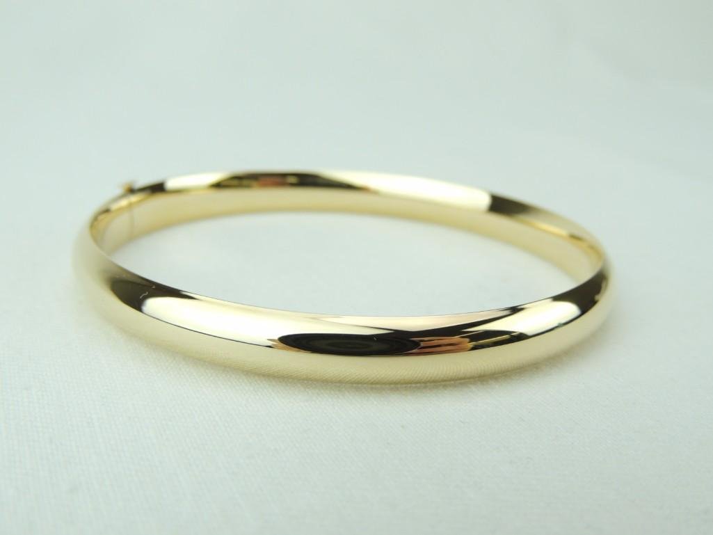 14K Gold Bangle Bracelet (1 of 2)