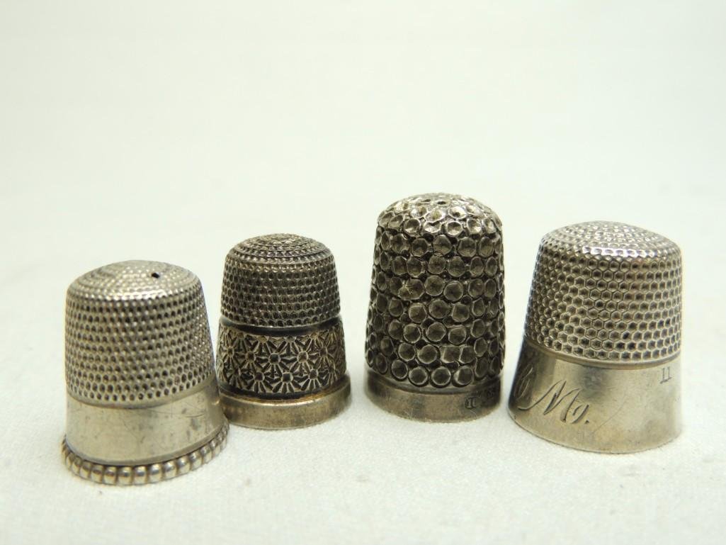 Group of 4 Silver Thimbles (1 of 1)