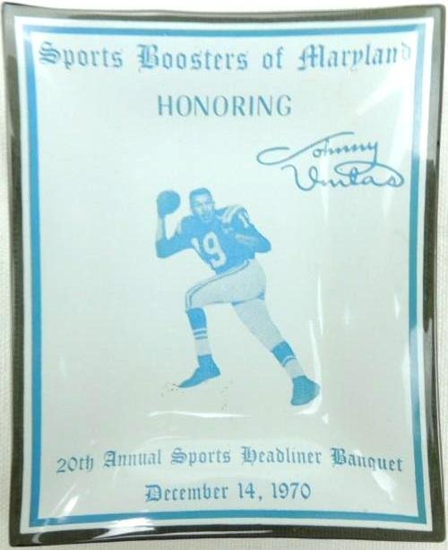 1970 John Unitas Sports Boosters Ashtray (1 of 1)