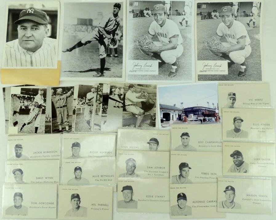  Large Group of Baseball Players Press Photos, (1 of 1)