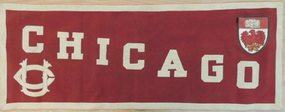 1915 University of Chicago 5' Felt Banner (1 of 2)