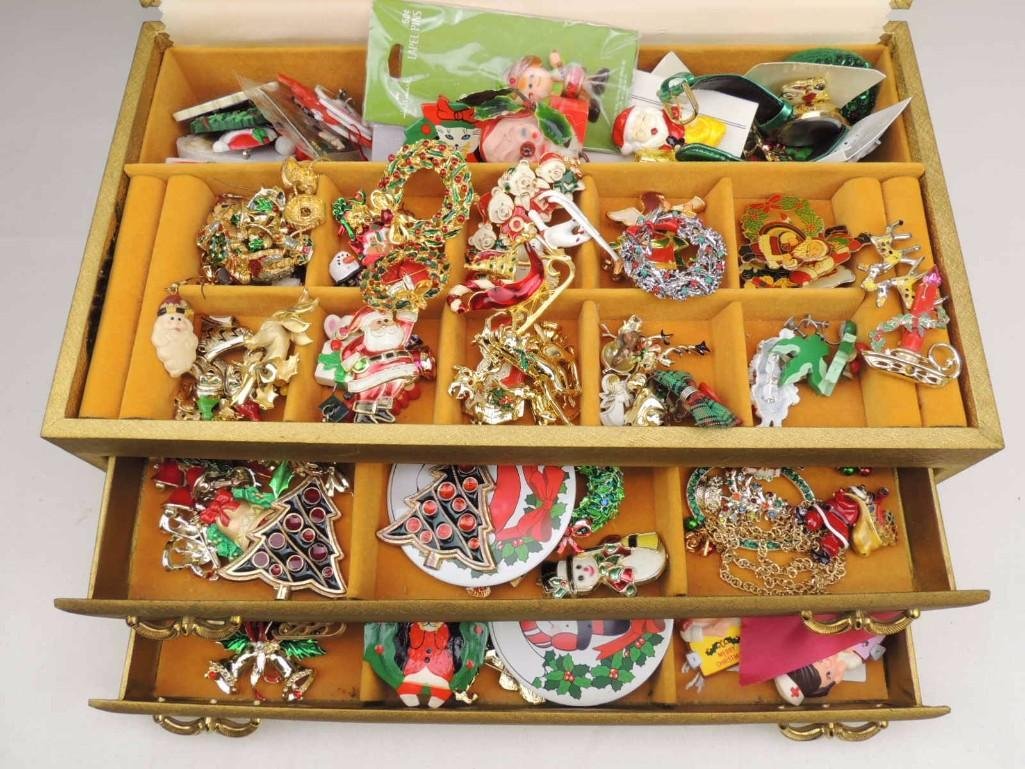 Costume Jewelry  Large Mixed Lot  (1 of 2)