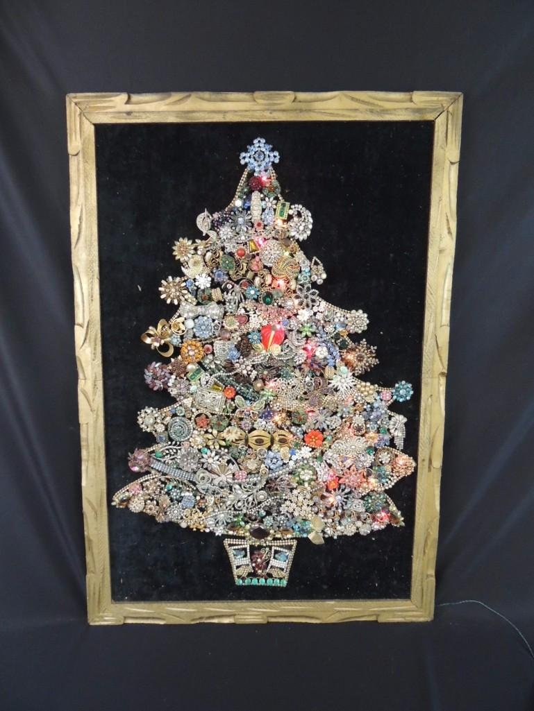 Framed Jewelry Light up Christmas Tree: 27"x39" Half the Lights Work, Need Repair