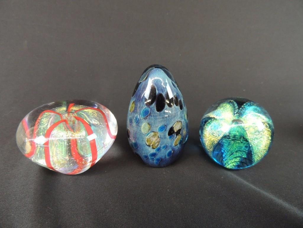 Group of 3 Art Glass Paperweights (1 of 2)