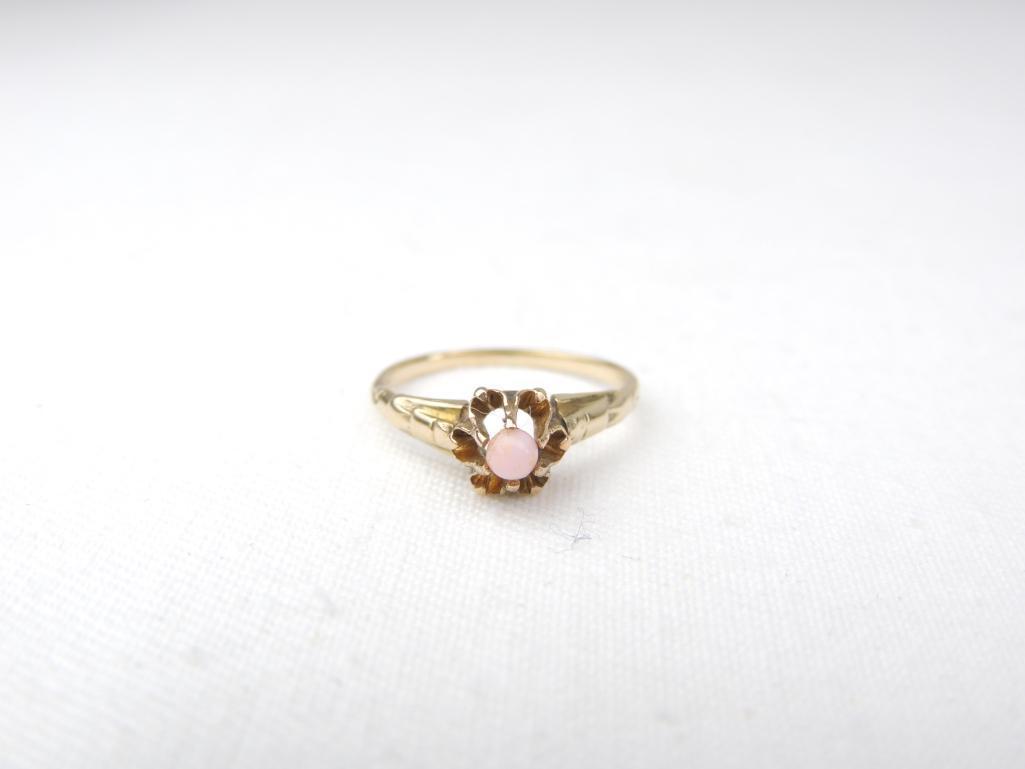 14k Yellow Gold Pink Coral Ring (1 of 3)