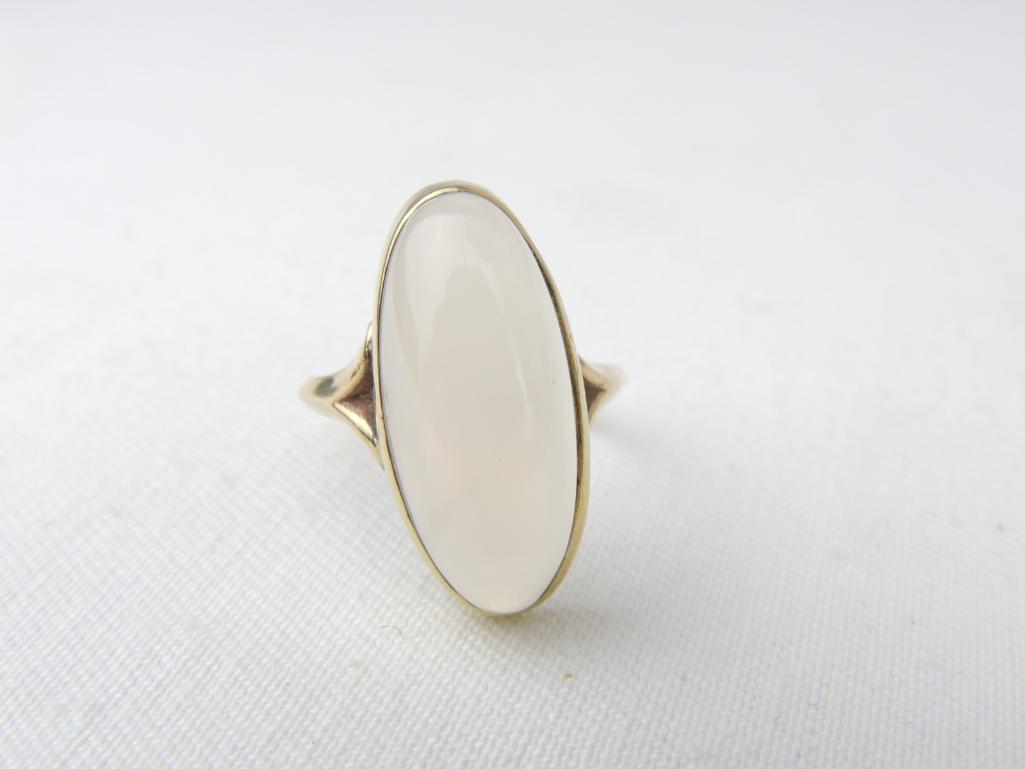 10k Yellow Gold Large Moonstone Ring (1 of 4)