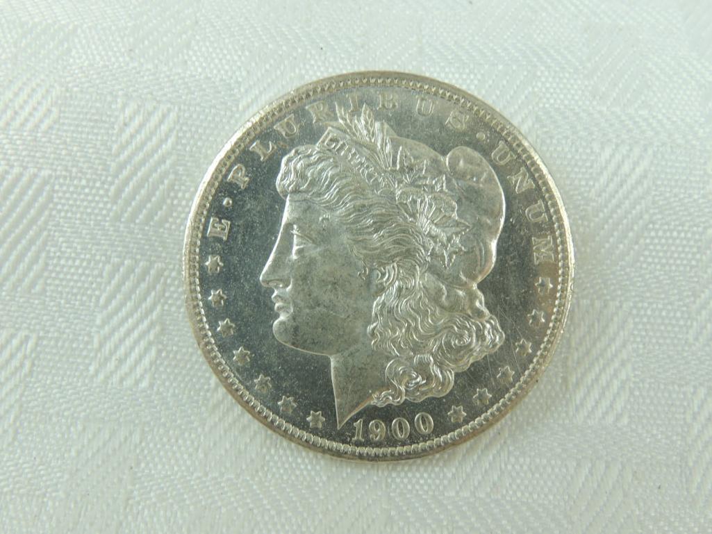 1900-O Morgan Silver Dollar (1 of 2)