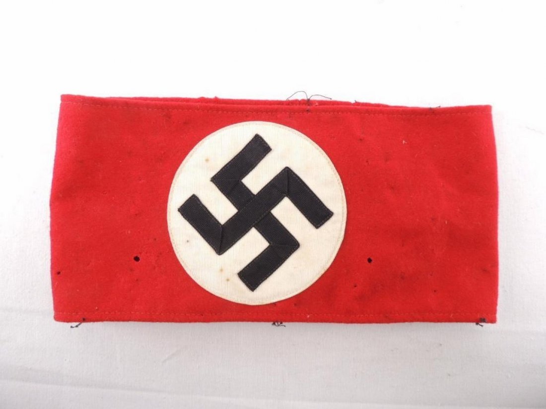 WW2 German NSDAP Armband with 3 Ribbons and Pins (1 of 5)