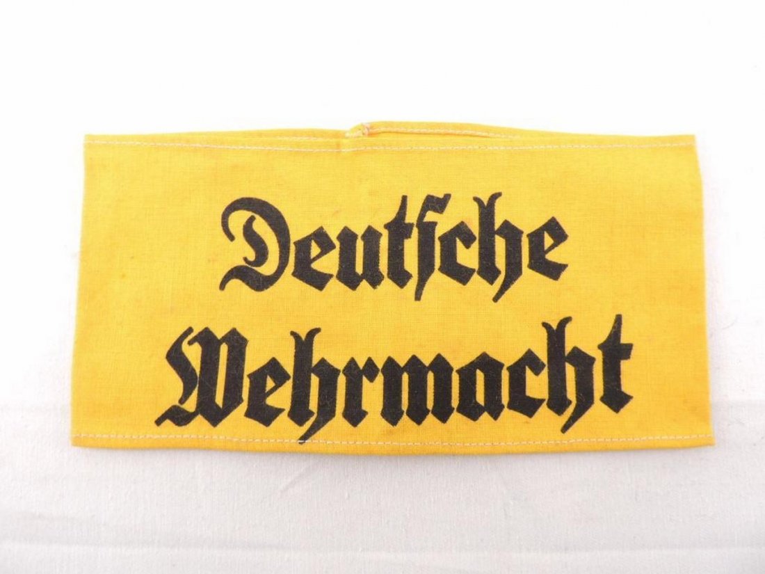 WW2 German Wehrmacht Service Armband (1 of 1)