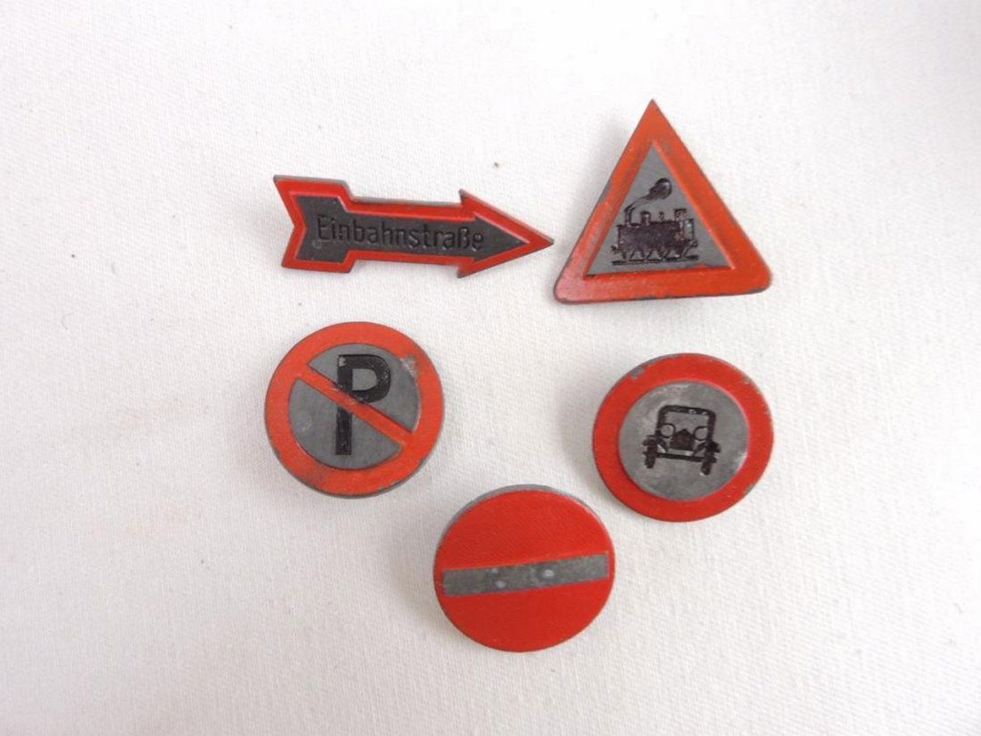 Group of 5 WW2 German WHW Medals (1 of 1)