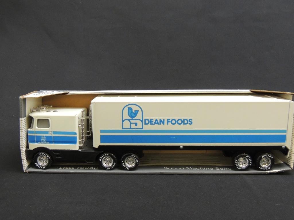 Nylint Dean Foods Sound Machine Semi with Original Box: Excellent condition