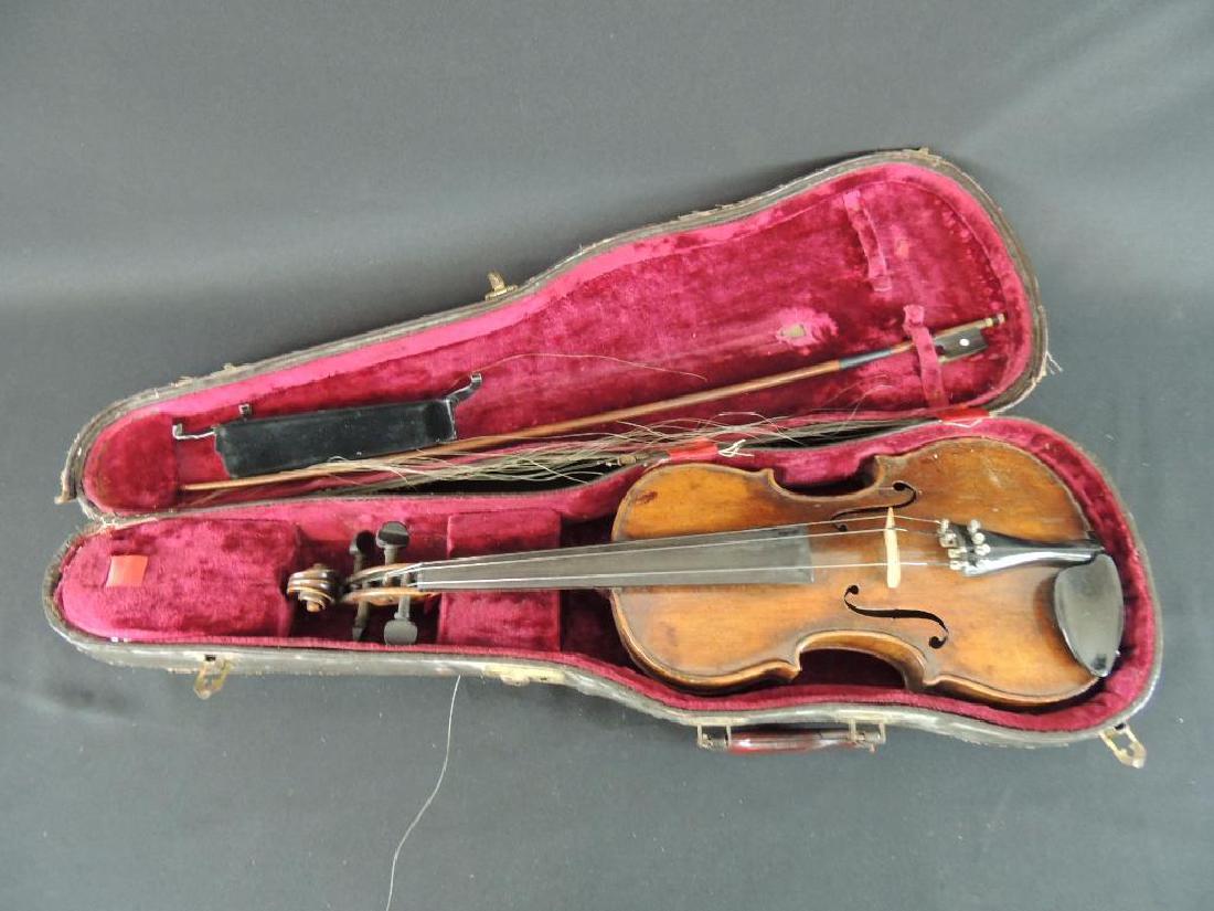 Antique Violin with Bow and Case (1 of 4)