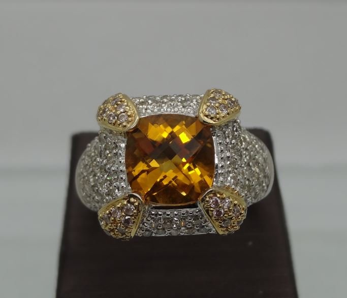 18K TWO TONE 3.50CT CITRINE 2.55CTTW DIAMOND COCKTAIL: 18K YELLOW AND WHITE GOLD, 12.8G, CUSHION CUT CITRINE APPROX 3.50CT, ROUND WHITE DIAMONDS APPROX 2.55CTTW, SI1-G, SIZABLE, BIG BEAUTIFUL COCKTAIL RING, MAKE HEADS TURN WITH THIS RING