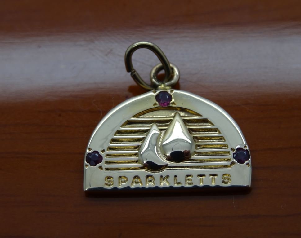 14K RUBY PENDANT MADE BY TIFFANY & CO. (1 of 4)