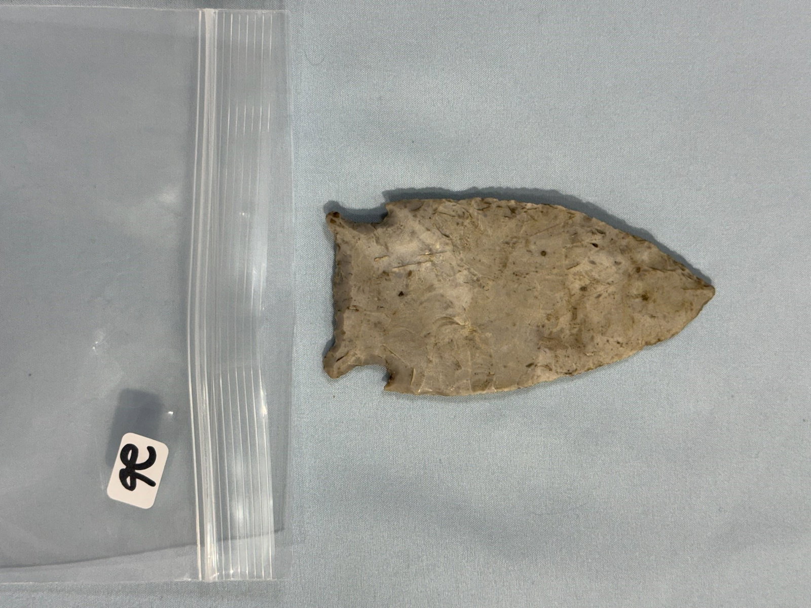 Flint Ridge Hopewell: 4 1/4 in. Re - Notched Flint Ridge Hopewell - Ohio.