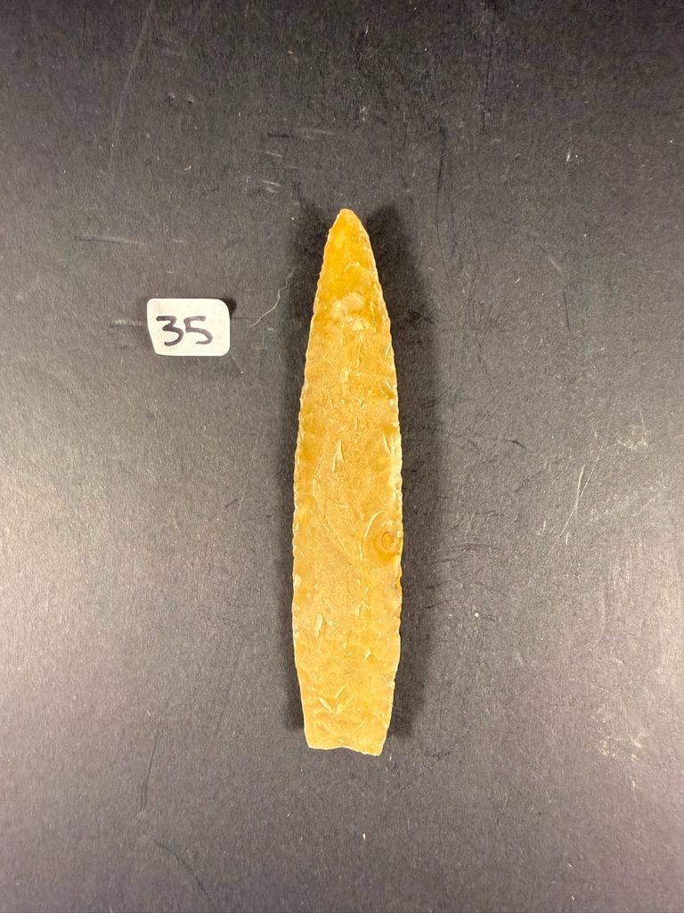 Agate Basin Point: 4 5/8" Western - Agate Basin artifact point